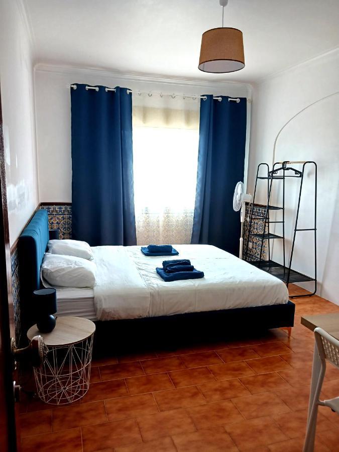 Rooms 10 Mins Walk From Train Station! Agualva-Cacem Buitenkant foto