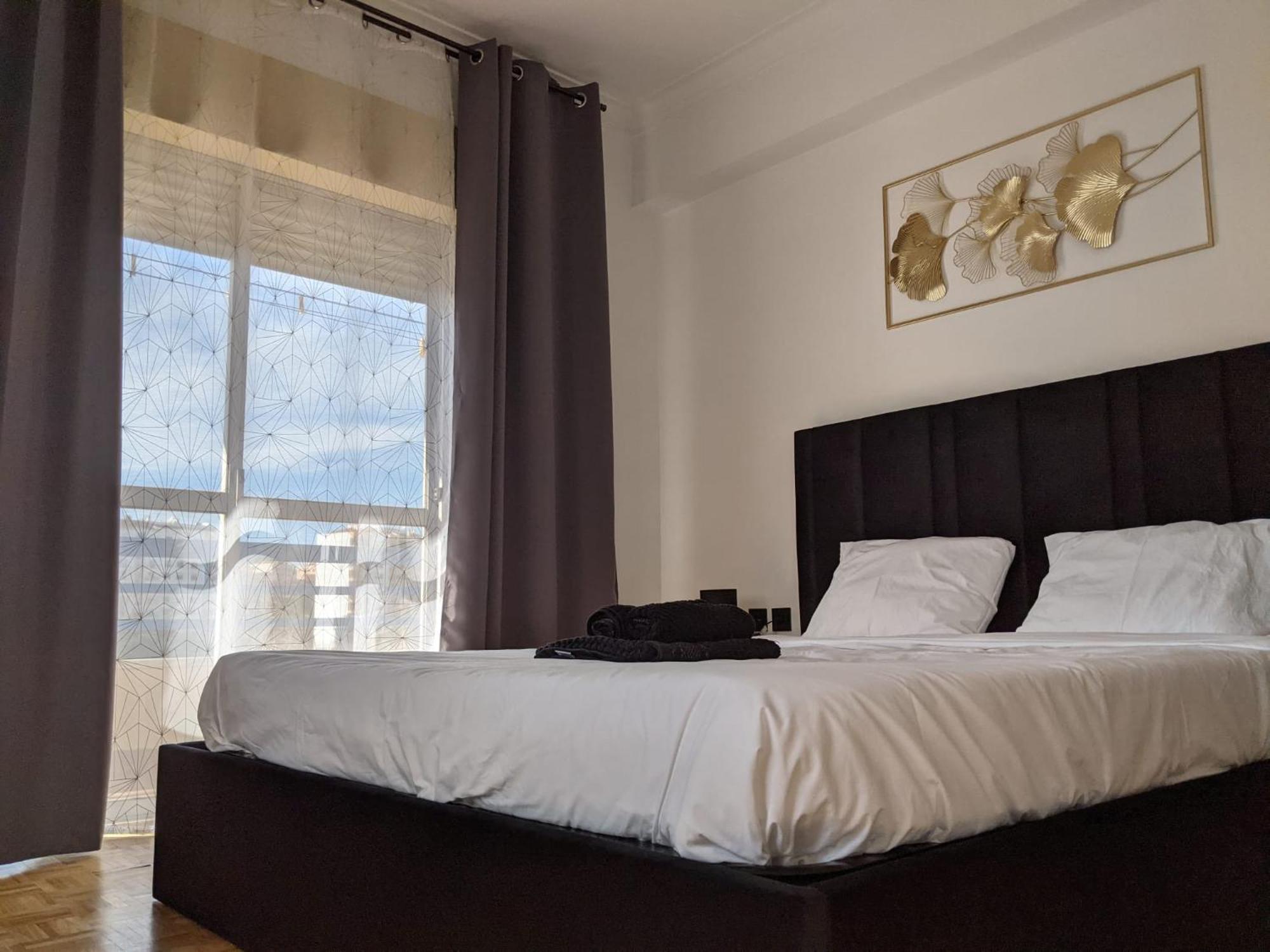 Rooms 10 Mins Walk From Train Station! Agualva-Cacem Buitenkant foto